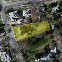 138 Cedar St, Newton MA 02459-1502 aerial view