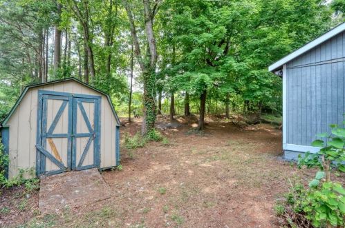 3416 Highland Pne Way, Duluth GA 30096-3881 exterior