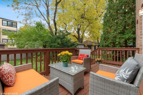 1429 Norwood St, Chicago IL 60660-2207 exterior