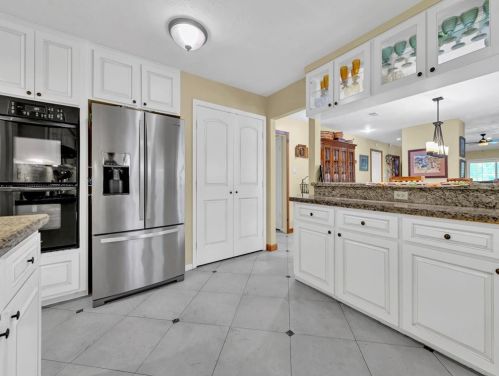 20131 Sunny Shr Dr, Humble TX 77346-1757 exterior