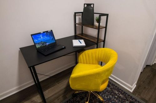 944 Hubbard St, Atlanta GA 30310-3136 exterior