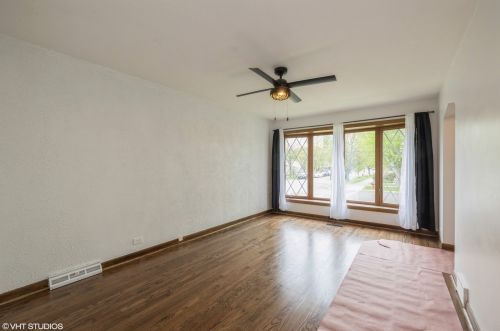 6659 64th St, Chicago IL  60638-4915 exterior