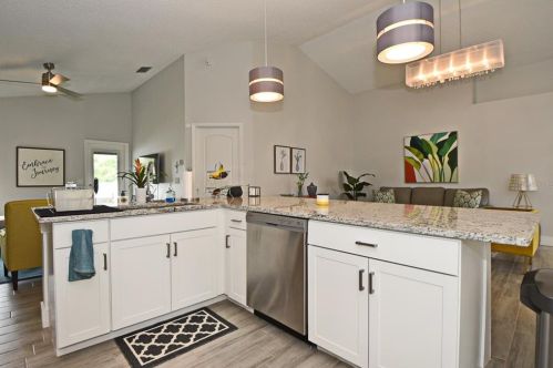 521 Brightview Dr, Lake Mary FL 32746-2314 exterior