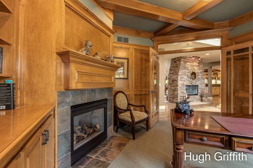 2041 Tall Pne Dr, Grand Rapids MI exterior