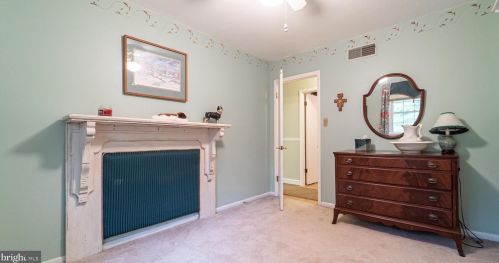 6714 Deer Spg Ln, Middletown MD 21769-6634 exterior