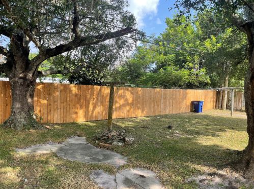 1109 Colonial Rd, Fort Pierce FL 34950-5068 exterior