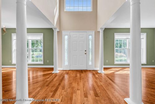 33 Cottonwood Dr, Jackson Twp NJ  08527-4940 exterior