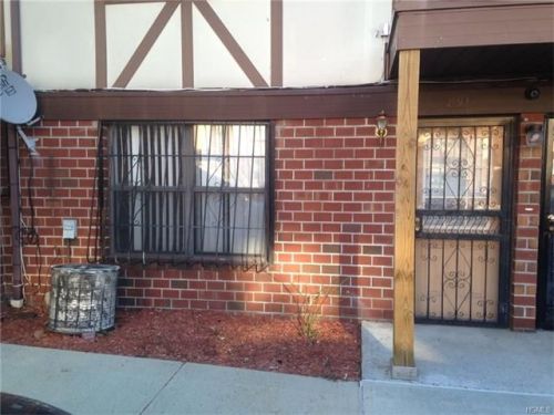 891 Prospect Ave, Bronx NY  10459-3957 exterior