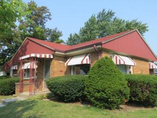 2577 70, Milwaukee WI  53223-2113 exterior