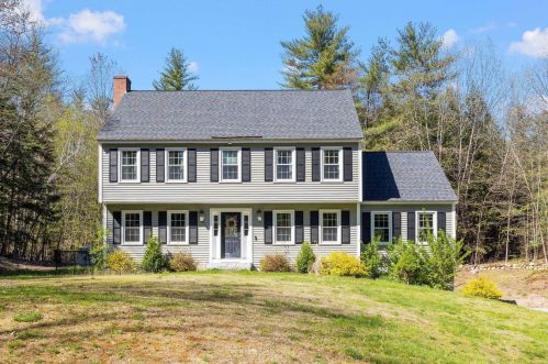 5 Spillway Ln, Concord, NH 03301-8303