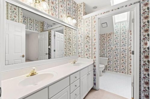 3955 Berkeley View Dr, Duluth GA 30096-3077 exterior