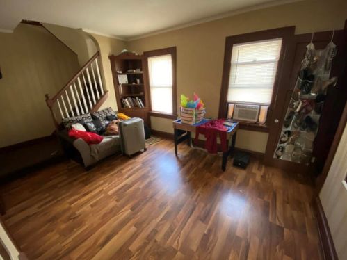 4415 36th St, Milwaukee, WI 53221-2003