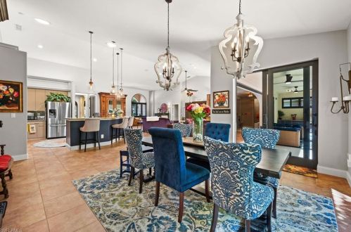 2039 Imperial Cir, Naples FL 34110-1036 exterior