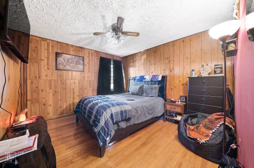 7153 72 St, Chicago IL 60629-3505 exterior