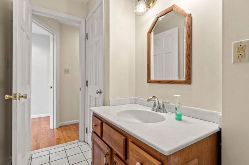 183 Appleton St, North Andover MA 01845-3119 exterior