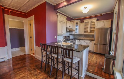 27 Cushing St, Dover NH 03820-3668 exterior