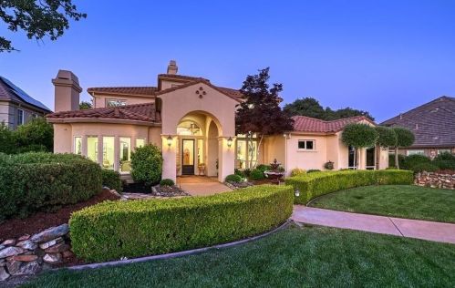 5465 Sur Mer Dr, Folsom, CA 95762-7653