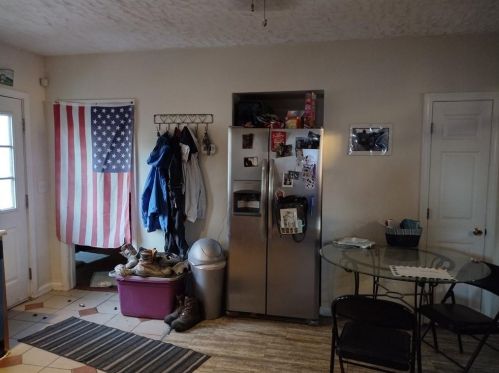 34 Mailloux St, Woonsocket RI 02895-3409 exterior