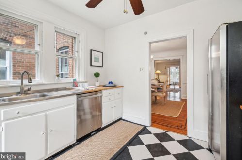 4742 Larchwood Ave, Philadelphia PA 19143-1957 exterior