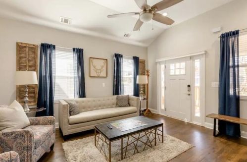 318 Holderness St, Atlanta GA  30310-1306 exterior