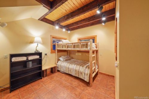 6 River Run Dr, Antonito CO 81120-9070 exterior