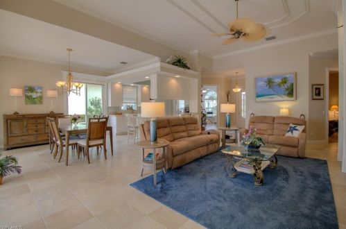 7850 Orvieto Ct, Naples FL 34114-2626 exterior