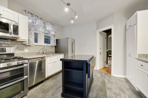 3743 Sayre Ave, Chicago IL 60634-2328 exterior