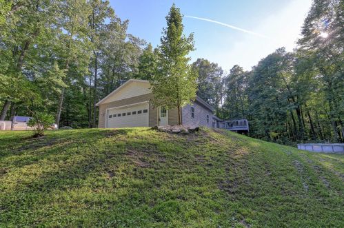 12500 Okemos Rd, Portland MI 48875-1800 exterior