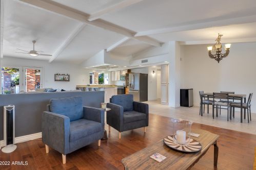 16002 6 Pl, Phoenix AZ 85024-1000 exterior