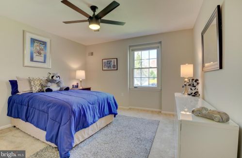 16616 Cutlass Dr, Rockville MD 20853-1332 exterior