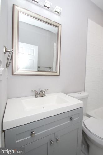 2718 28 St, Philadelphia PA 19132-2528 exterior