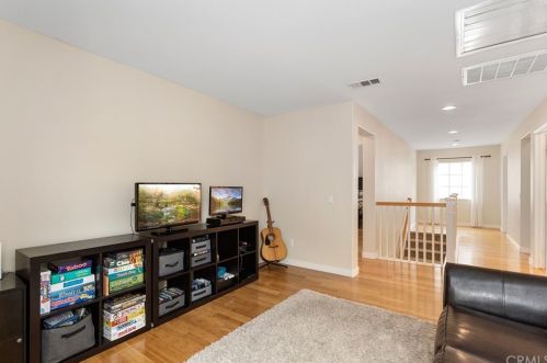 45236 Escalon St, Temecula CA 92592-1325 exterior