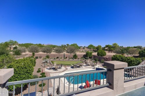 6151 Fresno St, Chandler AZ 85249-5589 exterior