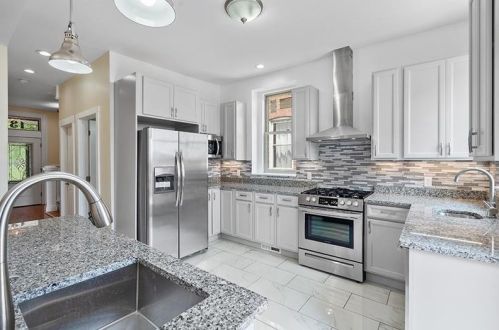 131 Marshall Ave, Pittsburgh PA 15214-2723 exterior