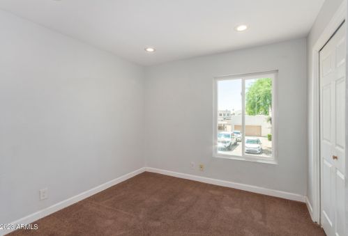 16051 25th Dr, Phoenix AZ  85023-4138 exterior