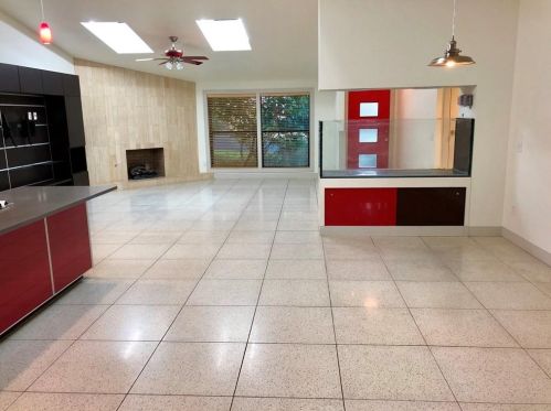 1107 Bend Dr, Austin TX  78758-3926 exterior