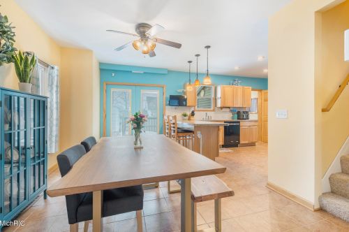 853 Innes St, Grand Rapids MI 49503-3520 exterior