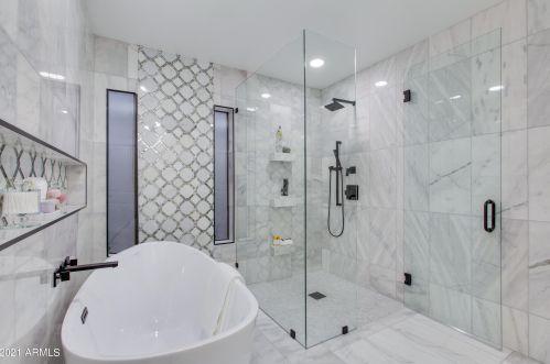 9919 47th Pl, Phoenix AZ  85028-4242 exterior