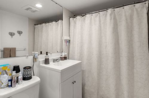 838 Saratoga St, Boston MA 02128-1113 exterior