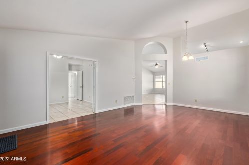 15432 22 Pl, Phoenix AZ 85042-8104 exterior