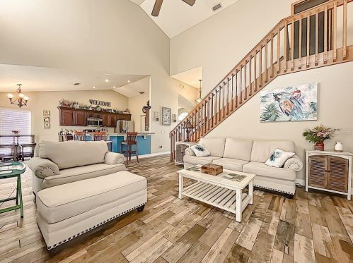 8534 Black Mesa Dr, Orlando FL 32829-8759 exterior