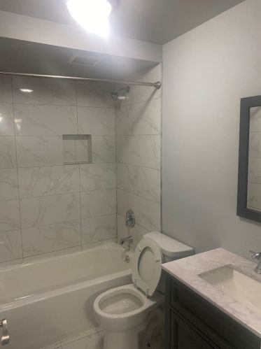 138 124 St, Chicago IL 60628-7240 exterior