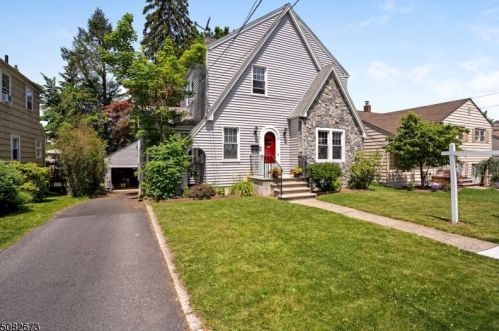 15 Westminster Ter, Town Center, NJ 07052-2721