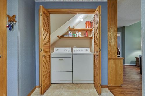 102 Golfview Dr, Montgomery TX 77356-8804 exterior