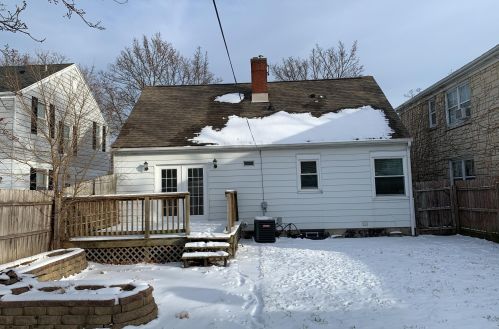 3163 30th St, Milwaukee, WI 53216-3819