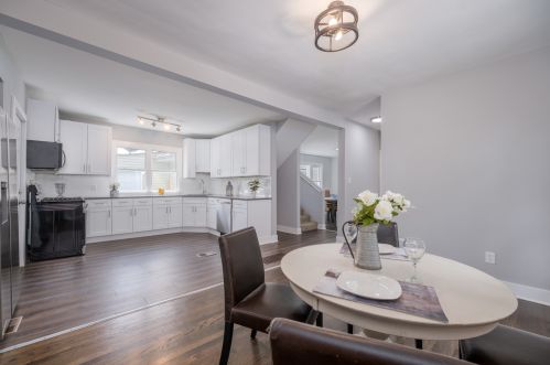 10133 Perry Ave, Chicago IL 60628-3428 exterior