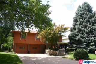 10541 U St, Omaha, NE 68127-2936