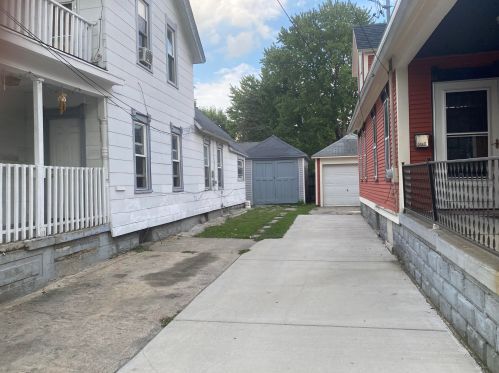 60 Diamond Ave, Grand Rapids, MI 49503-3645