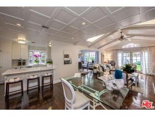 3247 Rosewood Ave, Los Angeles CA  90066-2241 exterior