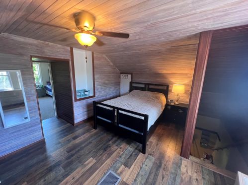 1011 Flambeau St, Manitowoc WI 54220-6546 exterior